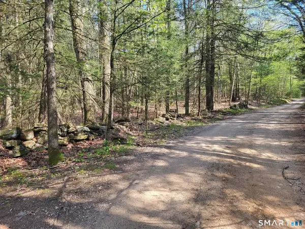 00 Pole Bridge Road, Woodstock, CT 06281