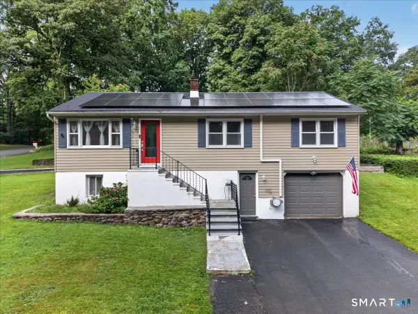 327 Lakeside Boulevard West, Waterbury, CT 06708