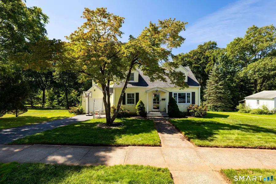 16 Dorrance Place, Hamden, CT 06518 - #3