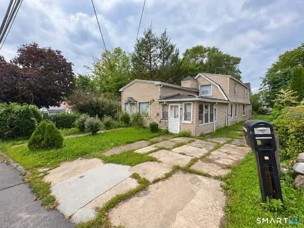 176 Bradley Avenue, Waterbury, CT 06708