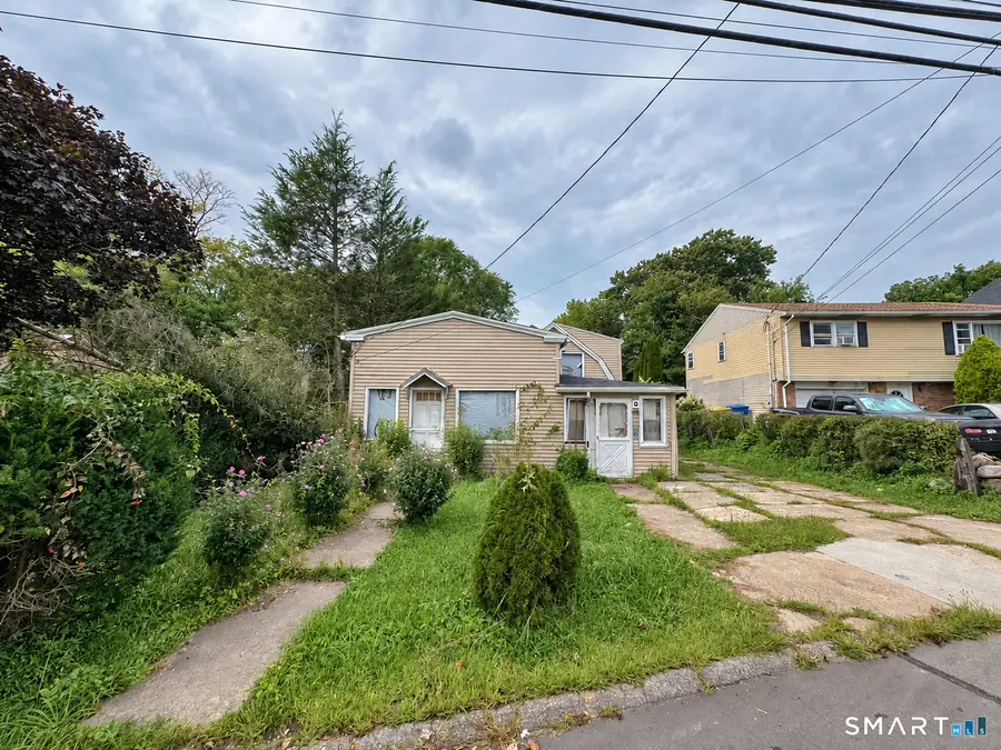 176 Bradley Avenue, Waterbury, CT 06708 - #2