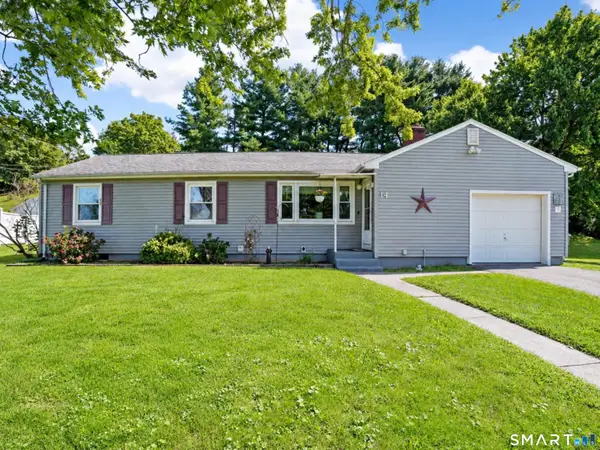 14 Alexander Drive, Cromwell, CT 06416
