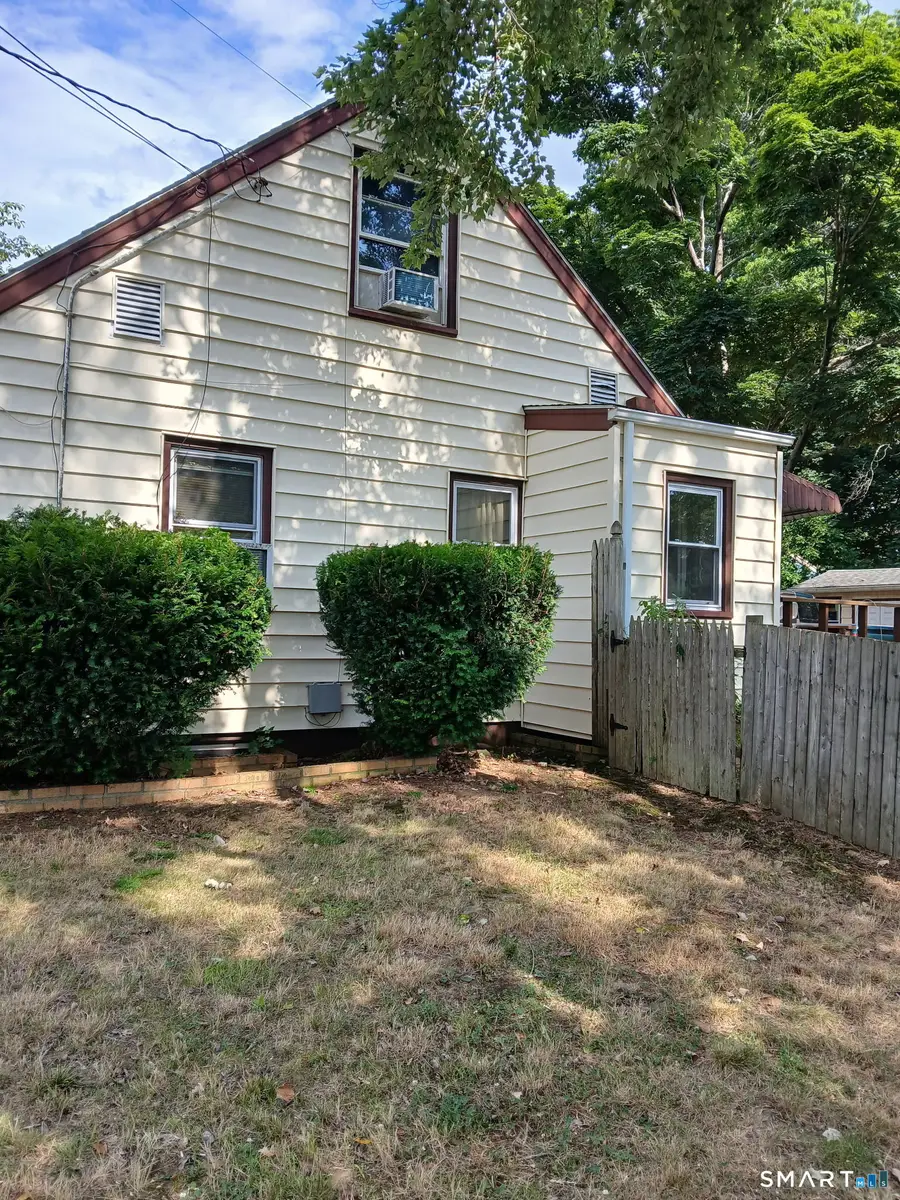 11 Cardinal Place, Stratford, CT 06614 - #3