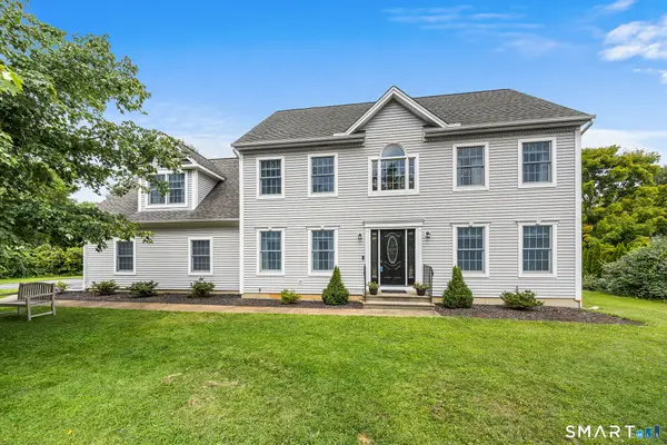 15 Hillside Lane, Colchester, CT 06415
