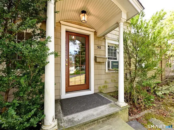 90 Weed Hill Avenue, Stamford, CT 06907