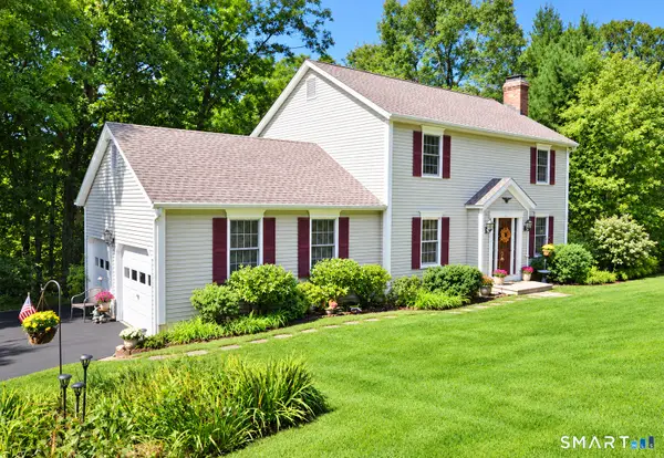 14 Heather Court, New Milford, CT 06776