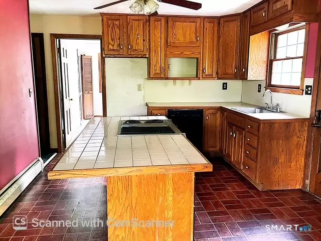 212 New Road, Moosup, CT 06354 - #2