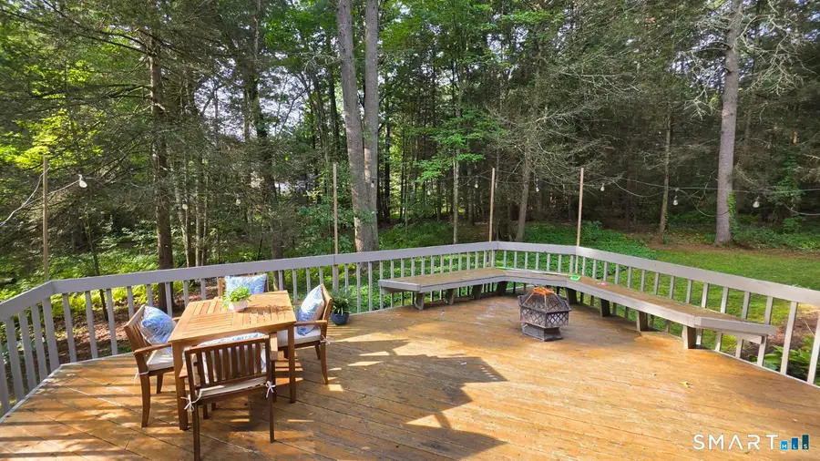 15 Sanctuary Drive, Simsbury, CT 06070 - #3