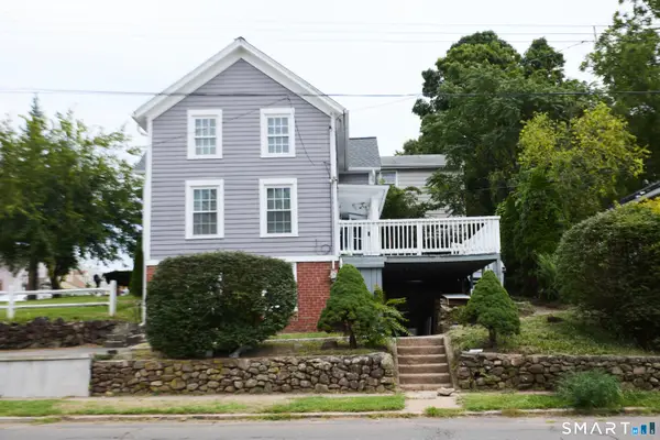95 Fairview Avenue, Hamden, CT 06514