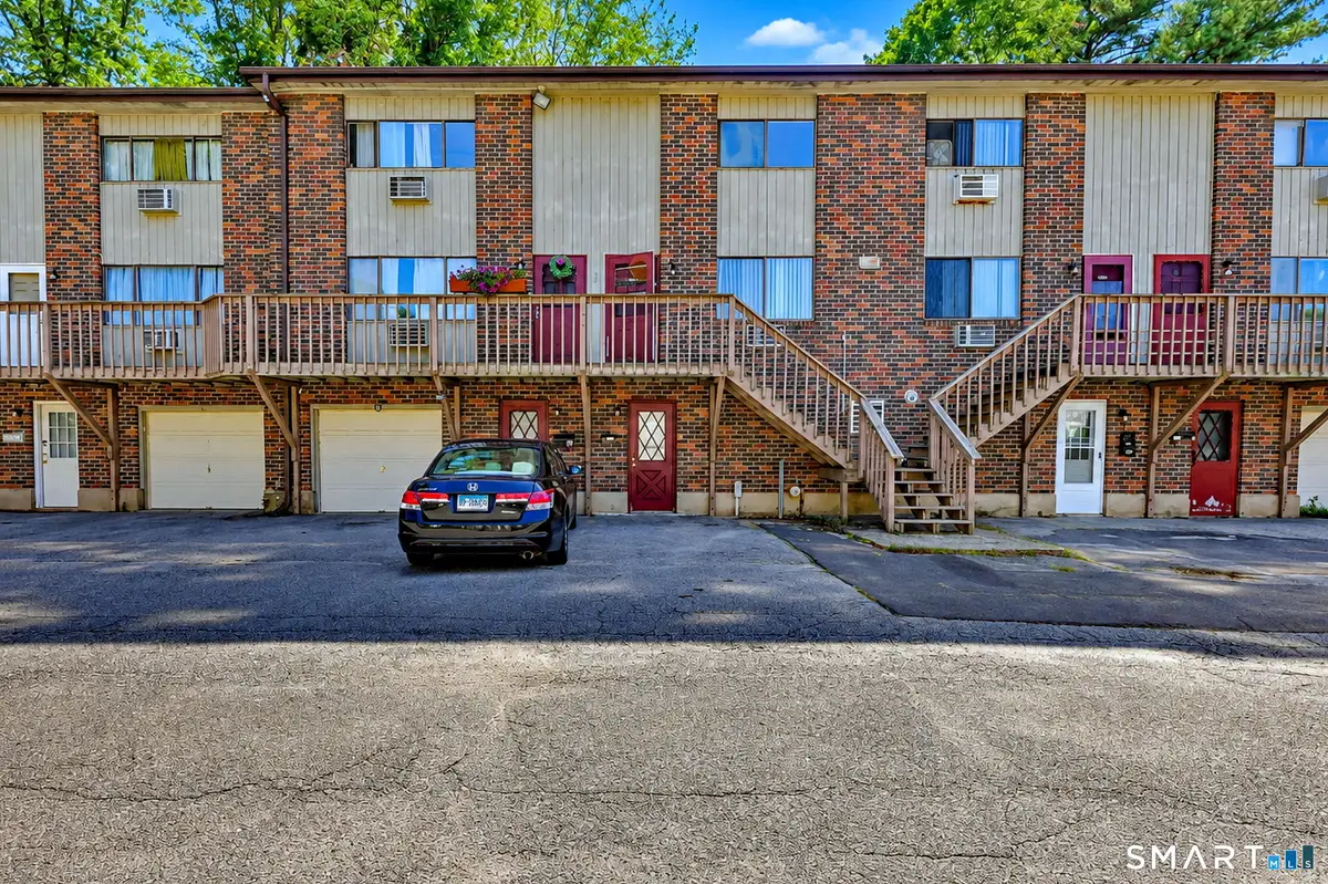 214 Oakville Avenue #D, Waterbury, CT 06708 - #1