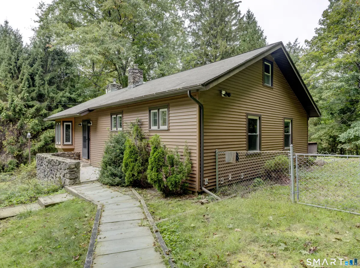 326 West Street, Morris, CT 06763 - #1