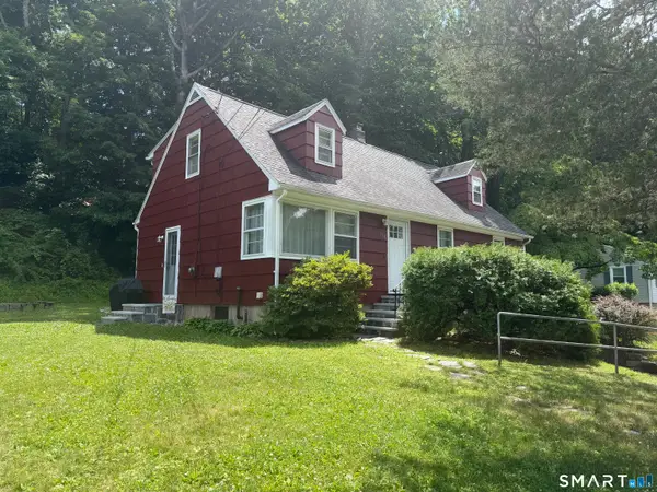 110 Green Hill Lane, Cheshire, CT 06410