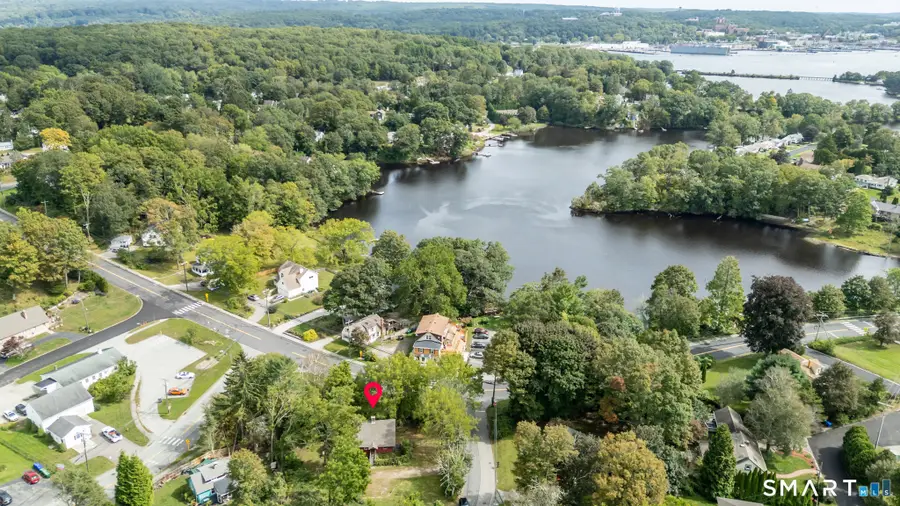 2 Old Colchester Road, Quaker Hill, CT 06375 - #2