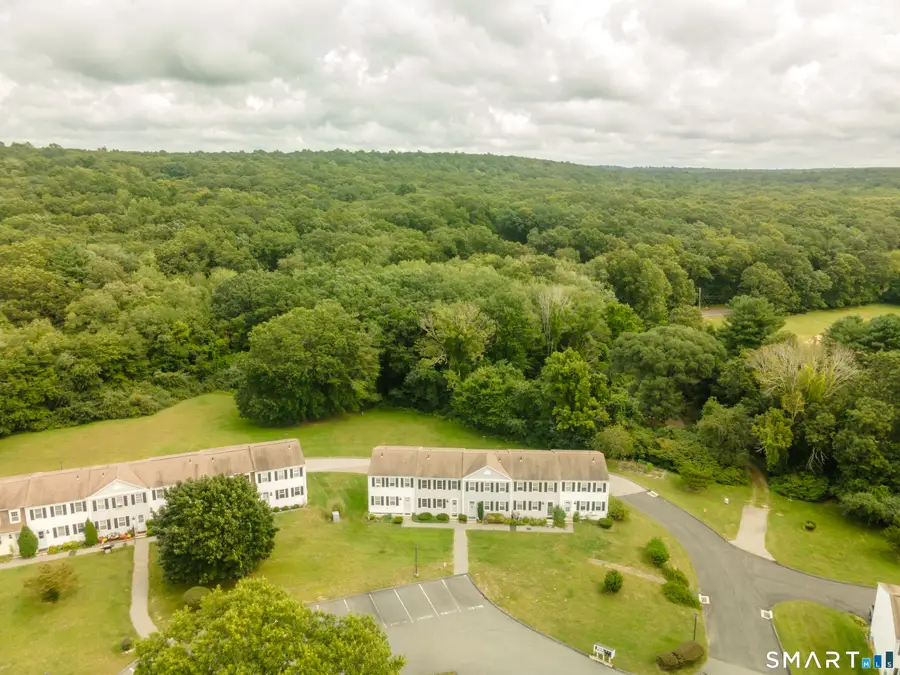 8 Lakeside Drive #L, Ledyard, CT 06339 - #2