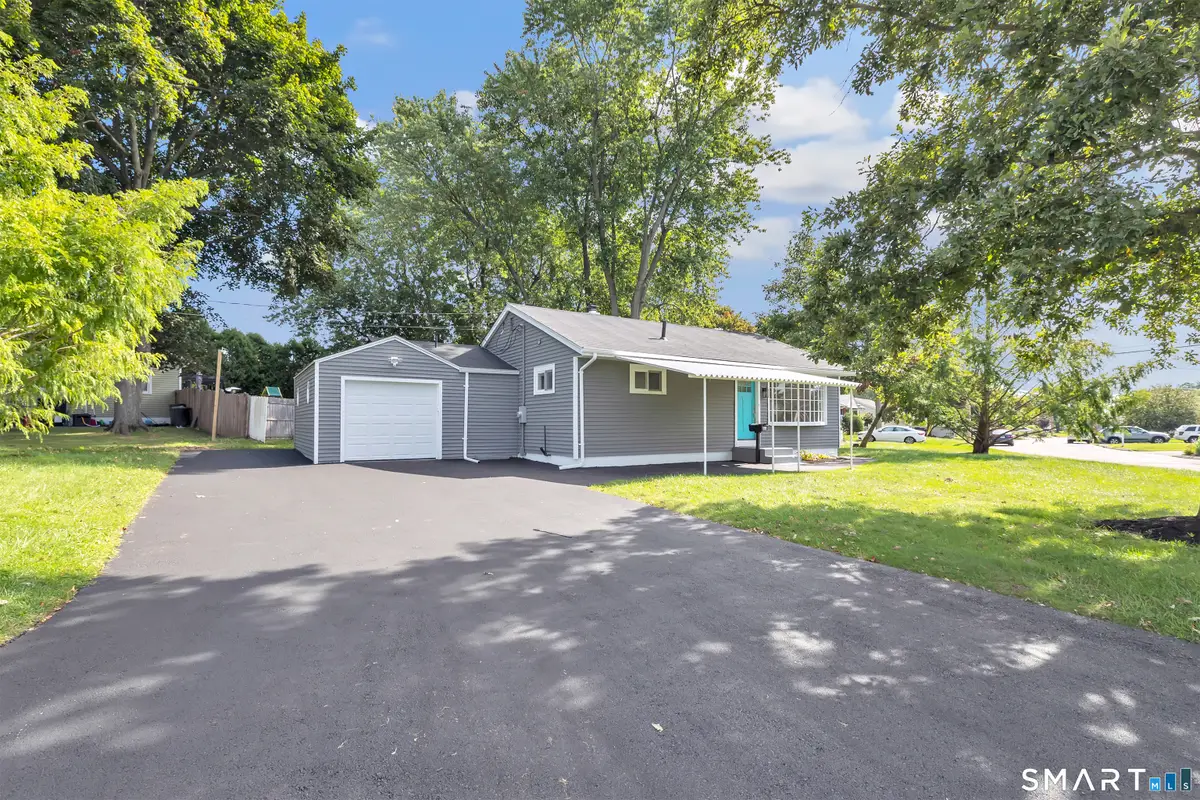 51 Easy Rudder Lane, West Haven, CT 06516 - #1