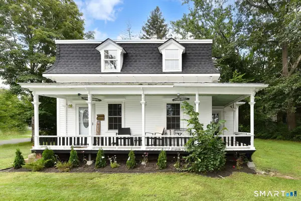 9 Wells Avenue, East Hampton, CT 06424