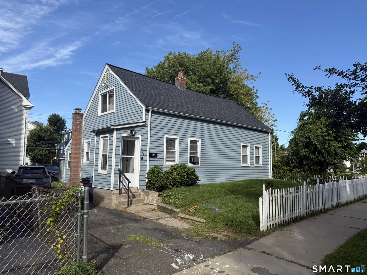224 Beaver Street, New Britain, CT 06051 - #1