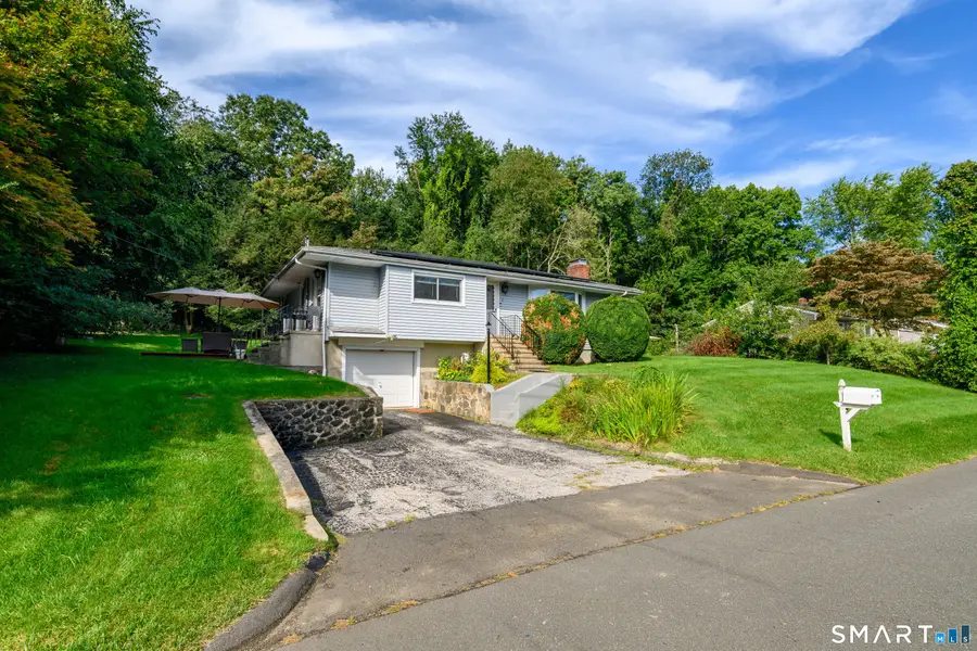 15 Henso Drive, Danbury, CT 06811 - #2