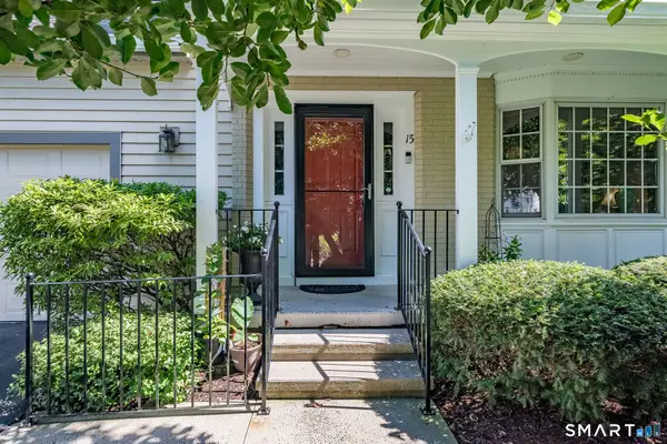 15 Cambridge Drive #15, Madison, CT 06443