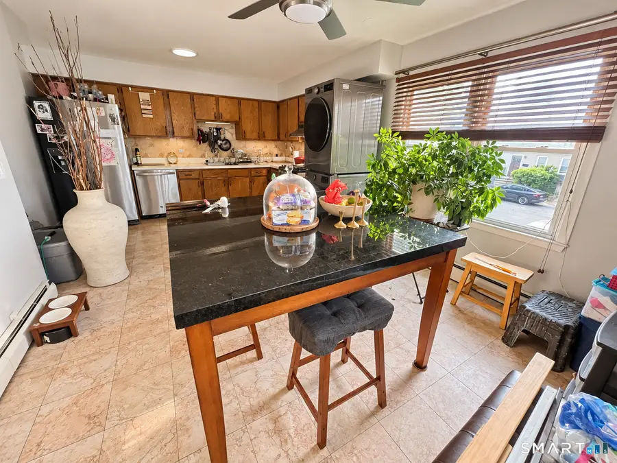 5 Brown Avenue #5, Stamford, CT 06902 - #3