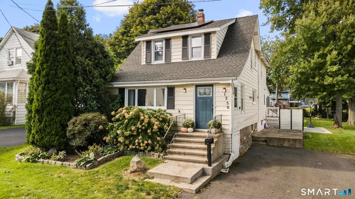 1250 Hillside Avenue, Stratford, CT 06614 - #1