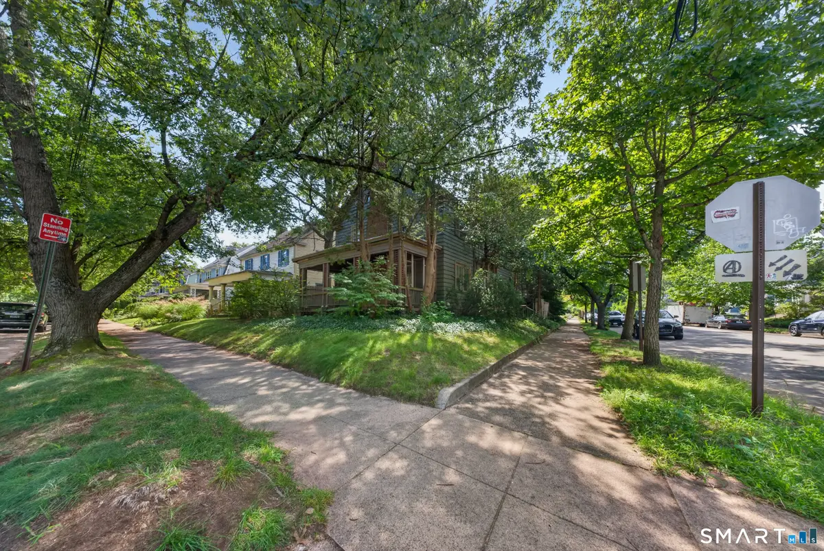 49 Hubinger Street, New Haven, CT 06511 - #1