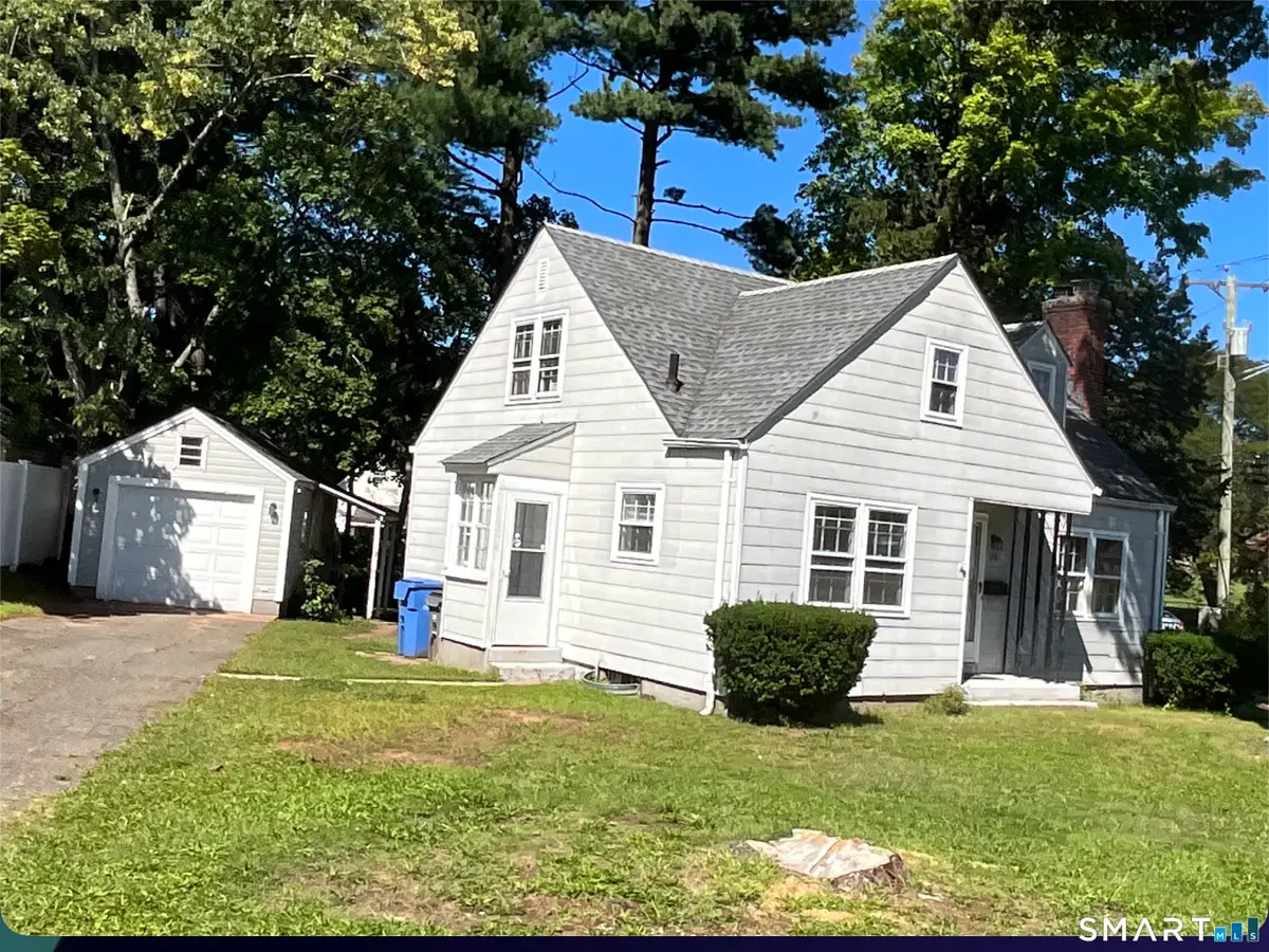 198 Broad Street, Manchester, CT 06042 - #1