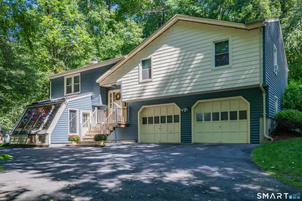 805 Neipsic Road, Glastonbury, CT 06033