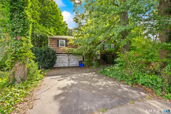 127 Old Field Lane, Milford, CT 06460