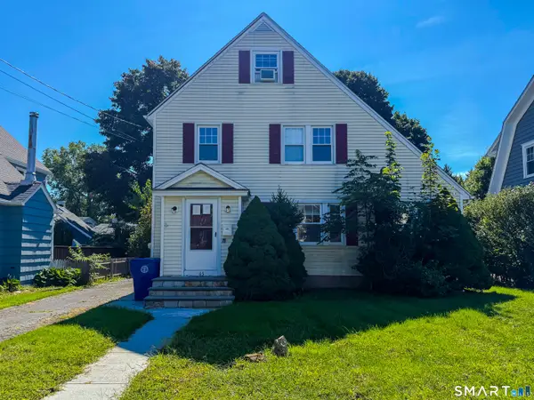 45 Queens Avenue, Stratford, CT 06614