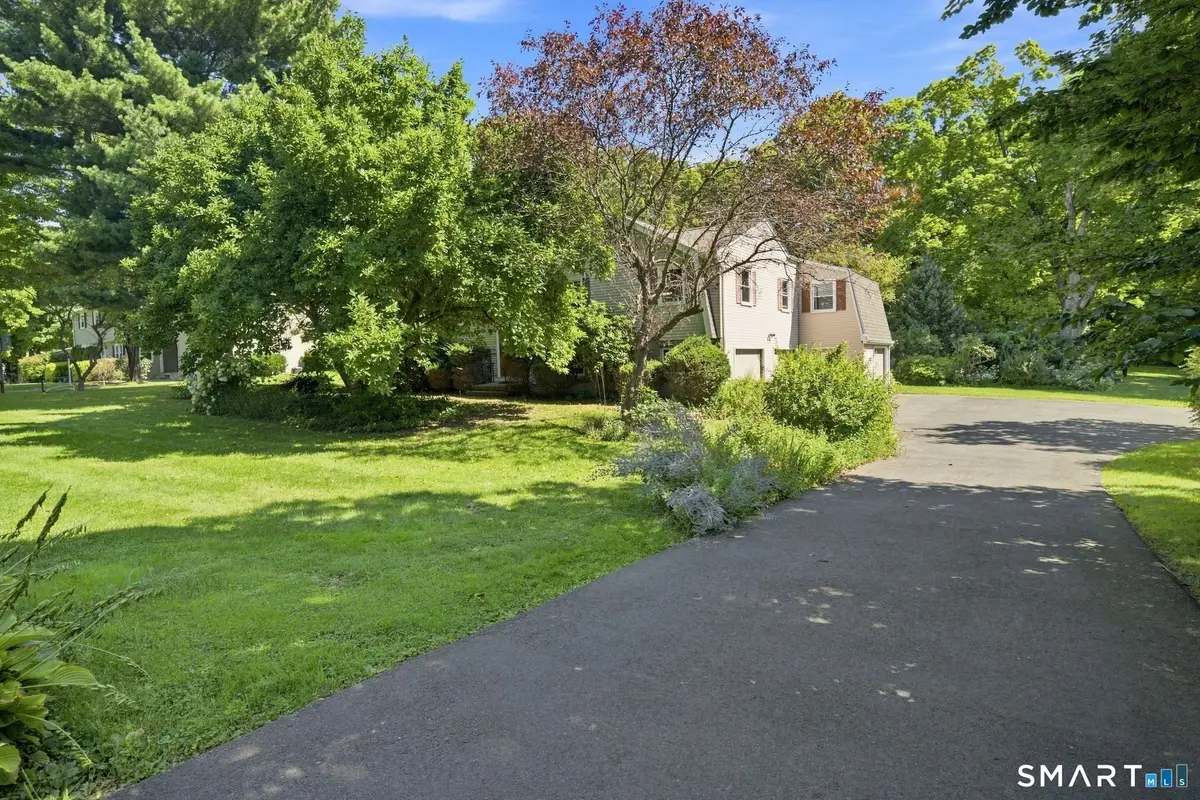 4 Apple Tree Lane, Farmington, CT 06032 - #1