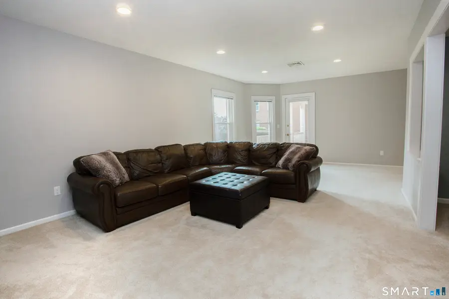 15 Highland Street #101, West Hartford, CT 06119 - #2