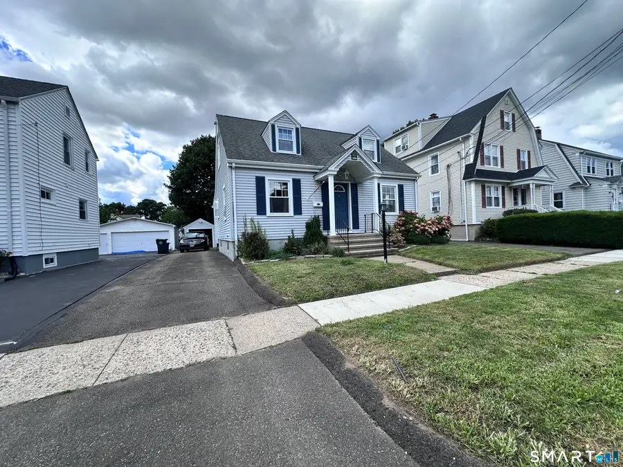 326 Burritt Avenue, Stratford, CT 06615 - #2