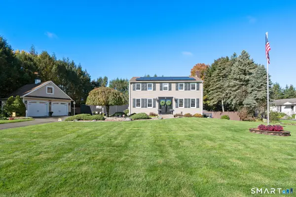 16 Hatheway Road, Ellington, CT 06029