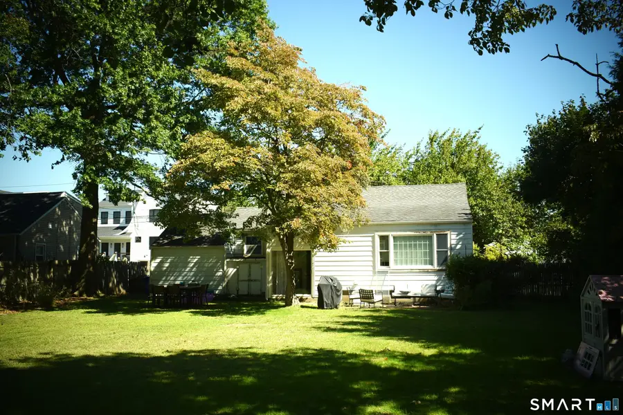 266 Alden Street, Fairfield, CT 06824 - #3
