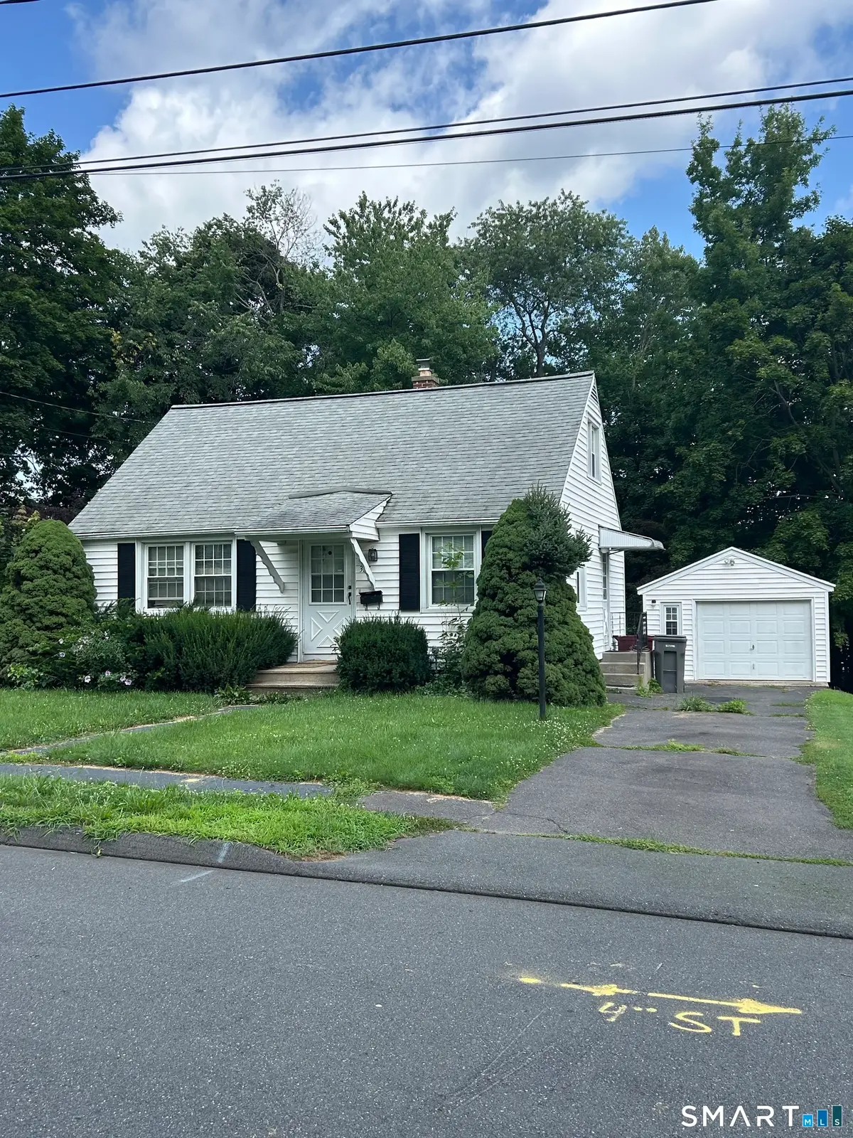 327 North Hoadley Street, Naugatuck, CT 06770 - #1