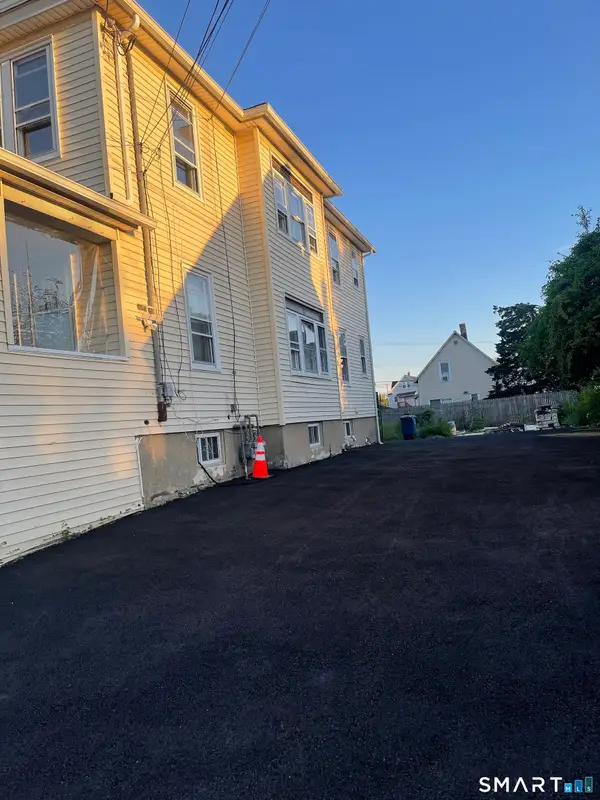 194 Adams Street, Bridgeport, CT 06607