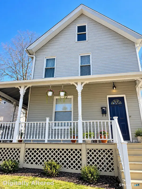 15 Lincoln Place, Bristol, CT 06010