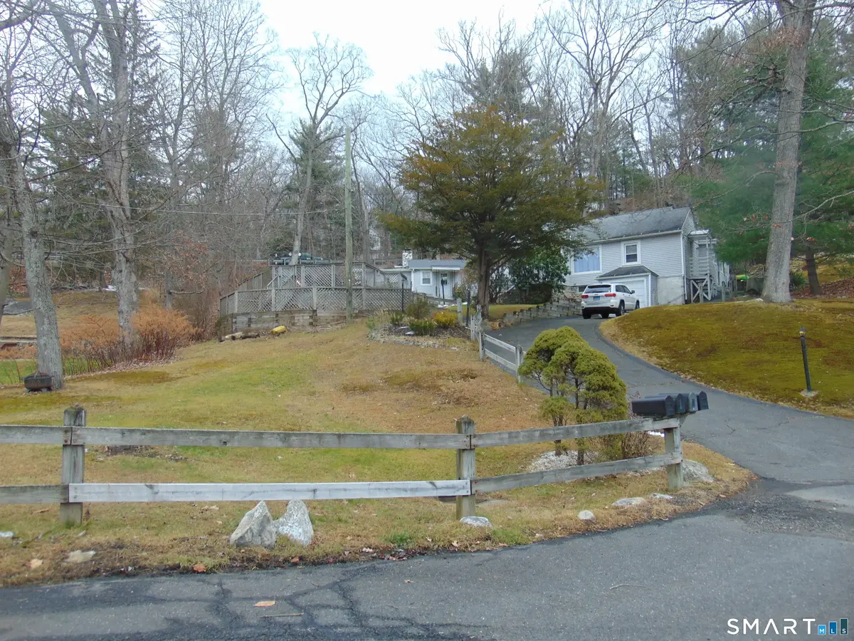 10 Old Waterbury Road, Middlebury, CT 06762 - #1