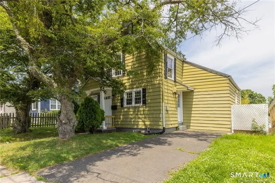 480 Ezra Street, Bridgeport, CT 06606 - #2