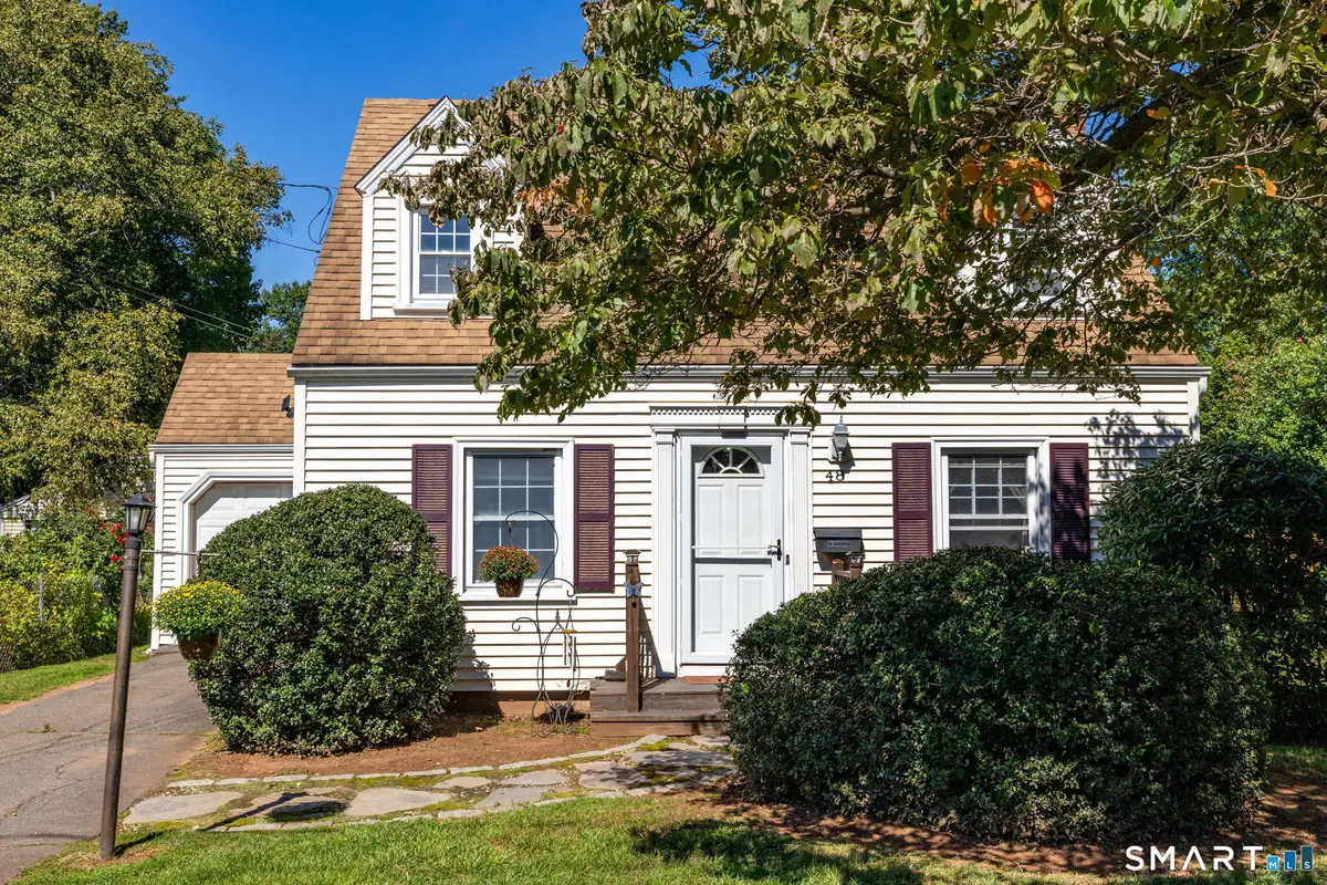 48 Ellsworth Street, Newington, CT 06111 - #1