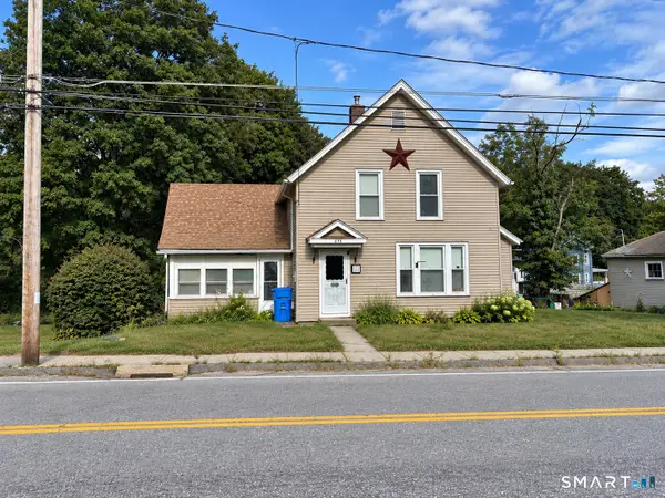 678 Wauregan Road, Brooklyn, CT 06234