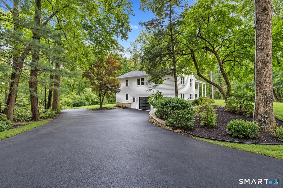1 Greenlea Lane, Weston, CT 06883 - #3