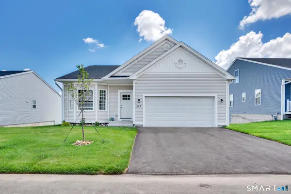130 Webster Lane, Middletown, CT 06457