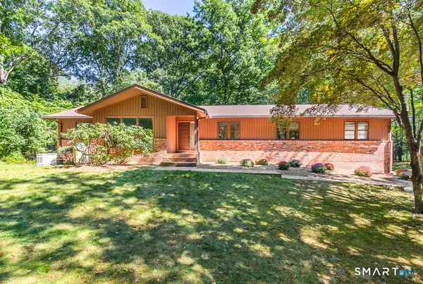 14 Mitchell Lane, Woodbridge, CT 06525