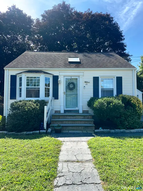 45 Bayview Avenue, Groton, CT 06340