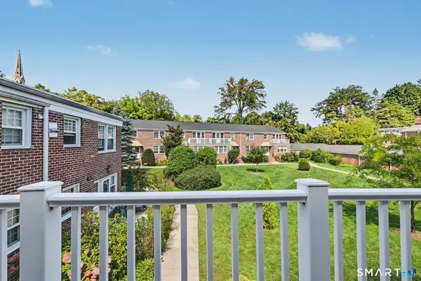 61 Putnam Park #61, Greenwich, CT 06830