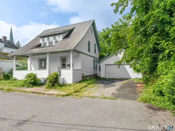 6 Francis Place, Norwich, CT 06360
