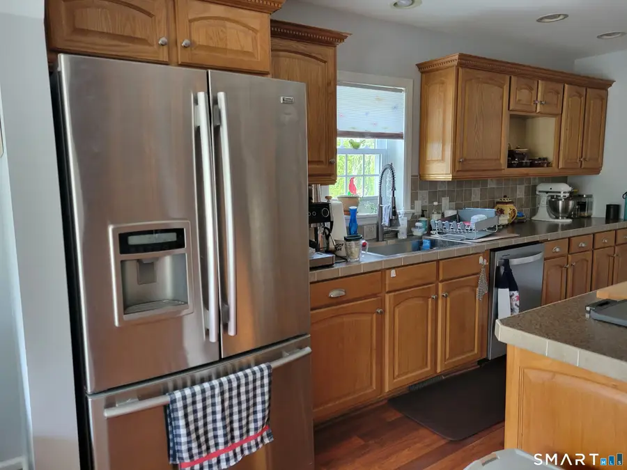 28 Cliff Road, Ledyard, CT 06339 - #3
