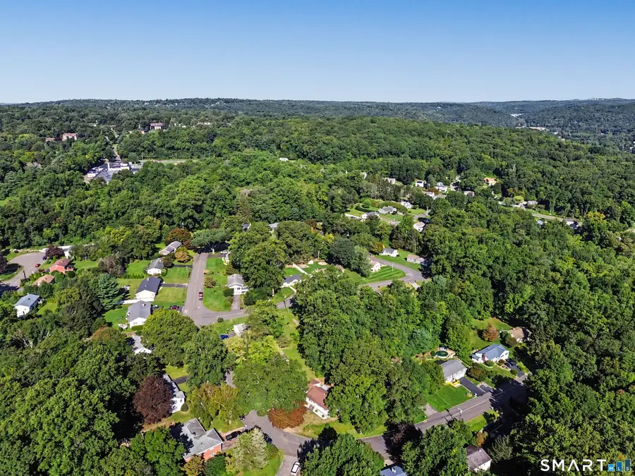 29 Bungay Terrace, Seymour, CT 06483 - #2